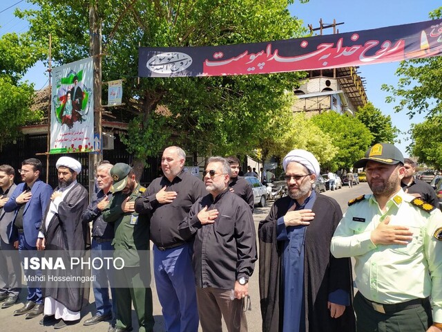 دسته سوگواری مرزنشینان آستارا در سوگ امام خمینی (ره) + تصاویر دسته سوگواری مرزنشینان آستارا در سوگ امام خمینی (ره) + تصاویر