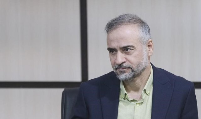 بازداشت خدادادافشاریان/ممنوعیت سلب امتیاز سیمکارتهای دارای بدهی/ محکومیت ۱۴ سردفتر