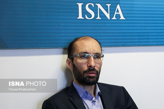 بازداشت خدادادافشاریان/ممنوعیت سلب امتیاز سیمکارتهای دارای بدهی/ محکومیت ۱۴ سردفتر