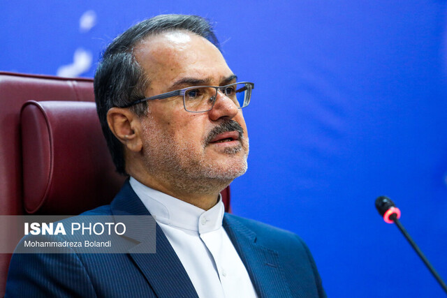 بازداشت خدادادافشاریان/ممنوعیت سلب امتیاز سیمکارتهای دارای بدهی/ محکومیت ۱۴ سردفتر