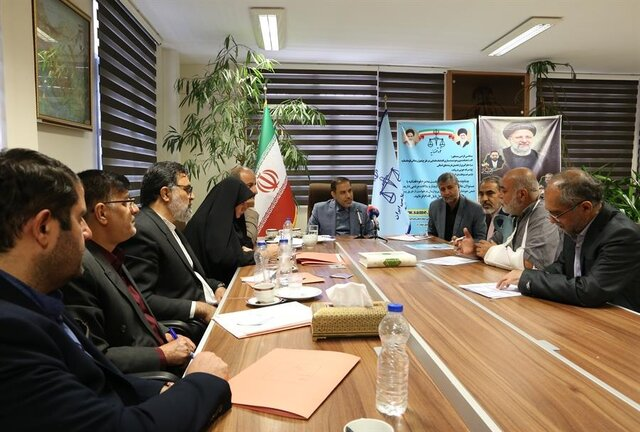 بازداشت خدادادافشاریان/ممنوعیت سلب امتیاز سیمکارتهای دارای بدهی/ محکومیت ۱۴ سردفتر