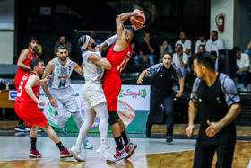 بازی سوم سری فینال سوپر لیگ بسکتبال مردان ایران بین تیم های شهرداری گرگان و طبیعت 