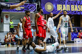 بازی سوم سری فینال سوپر لیگ بسکتبال مردان ایران بین تیم های شهرداری گرگان و طبیعت 