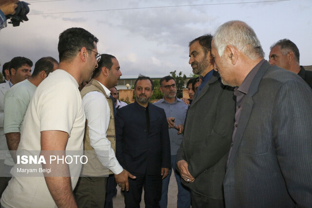 سفر وزیر اقتصاد به چهارمحال و بختیاری