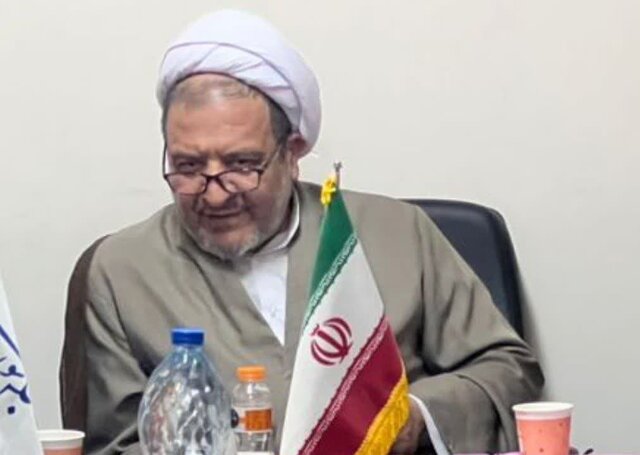 برخی دم از مشی رئیسی میزنند اما درپی چیز دیگریاند