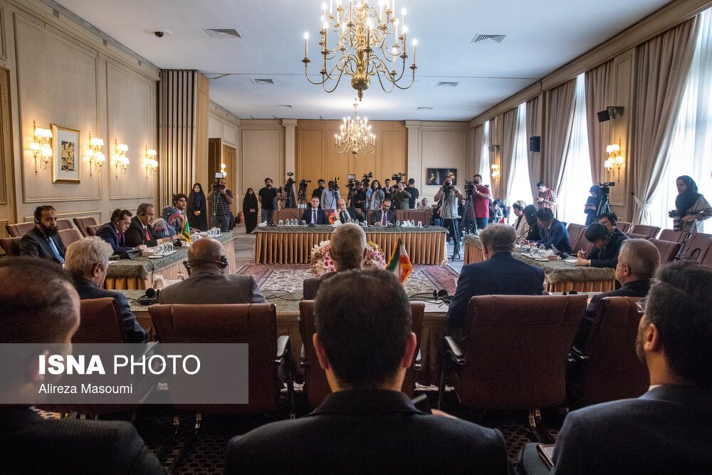 مقابله دسته جمعی راهی برای کاهش بحرانهای افغانستان