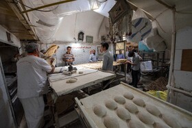 نانوایی ابتدای بازار آهنگری در میدان خان شهر یزد