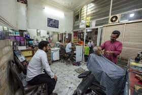 آرایشگاه مردانه در میدان خان شهر یزد
