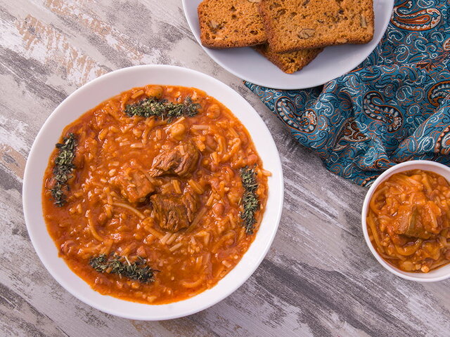 آش اوناشِ ترکمنی شادی روح اموات با عطر پیازداغِ آش!