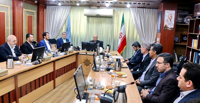 تقدیر از وزارت ارتباطات بهدلیل توسعه دولت الکترونیکی تقدیر از وزارت ارتباطات بهدلیل توسعه دولت الکترونیکی