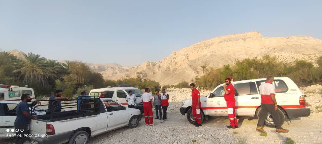 نجات کوهنورد آسیب دیده در دره درزو