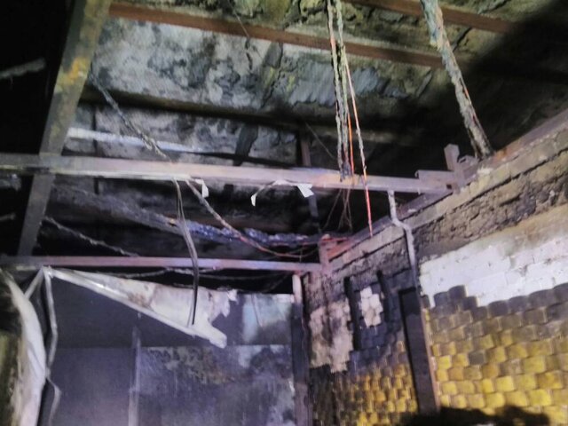 انبار خرما در خیابان مولوی آتش گرفت