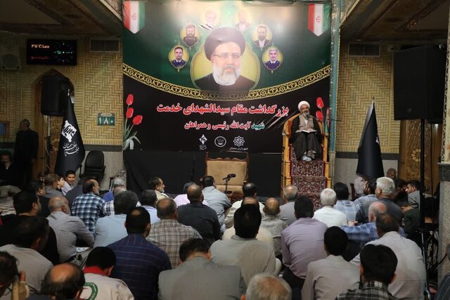 ما مسئول رأیهایی هستیم که به صندوق میاندازیم