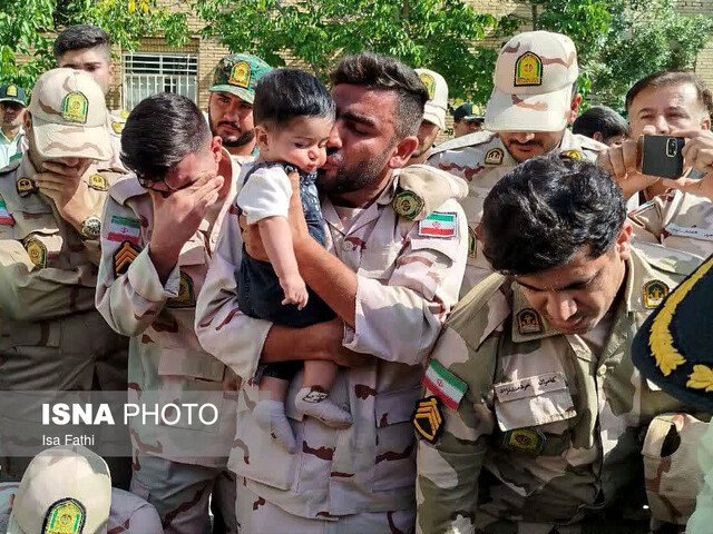 پیکر مرزبان شهید هرمزگانی در یاسوج تشییع شد