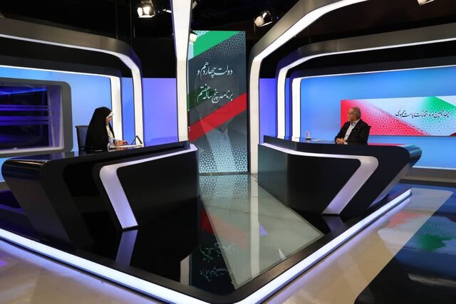 مجری مناظرهها همچنان در هالهای از ابهام