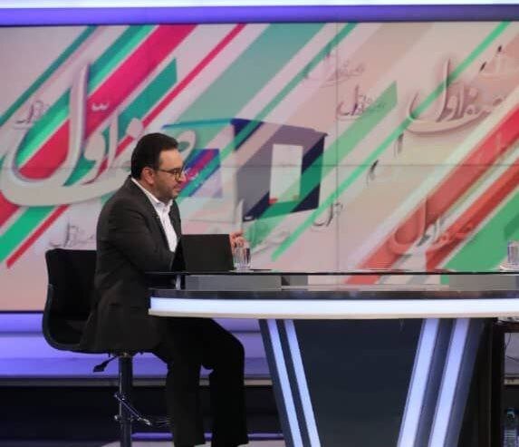 مجری مناظرهها همچنان در هالهای از ابهام مجری مناظرهها همچنان در هالهای از ابهام