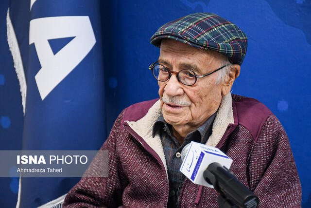 هویت ایرانی در اصفهان تبلور پیدا میکند