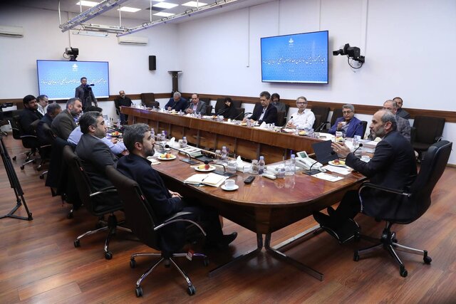 ارتقای سطح نخبگی و کارشناسی سوالات مناظرهها