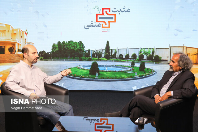 آزادارمکی: انتخابات رقابتی، مشارکتی هم میشود