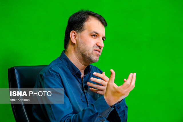 پرویز امینی: این انتخابات هنوز شگفتیساز ندارد/ از دوگانه مشارکت - تحریم عبور کردیم