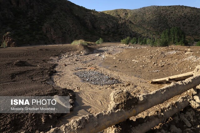 عکس آرشیوی است خسارت مجدد سیل در محور کندوان/ تردد عادی و روان است