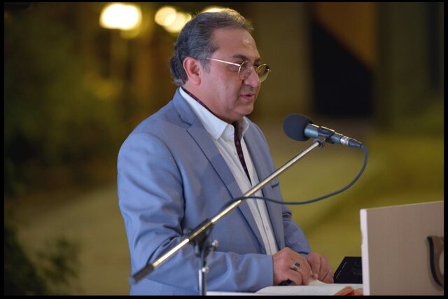 پشت هر نت موسیقی نواحی ایران دردهای زیادی است که بغضها را میسوزاند