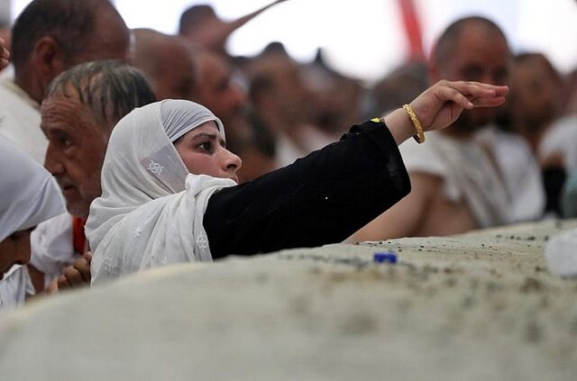 عکسها از خبرگزاری الجزیره و پایگاه اطلاعرسانی حج سهم هر حاجی ایرانی از منا ۸۵ سانتیمتر/ بازگشت به مکه از فردا