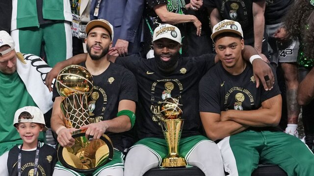ویدیو/ قهرمانی بوستون سلتیکس در NBA ویدیو/ قهرمانی بوستون سلتیکس در NBA