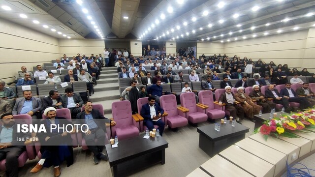 استاد دانشگاه: آرای خاکستری در انتخابات ریاست جمهوری مهم است