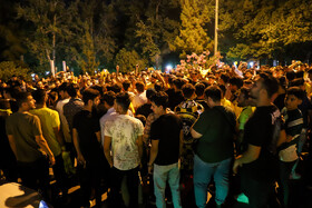 شادی مردم اصفهان پس قهرمانی تیم فوتبال سپاهان در جام حذفی