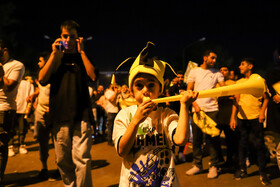 شادی مردم اصفهان پس قهرمانی تیم فوتبال سپاهان در جام حذفی