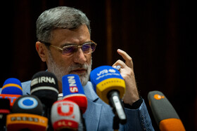 نشست دانشجویی قاضیزاده هاشمی در دانشگاه تهران