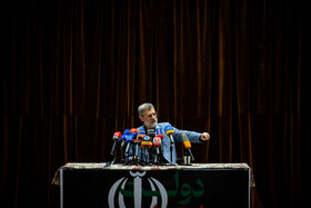 نشست دانشجویی قاضیزاده هاشمی در دانشگاه تهران