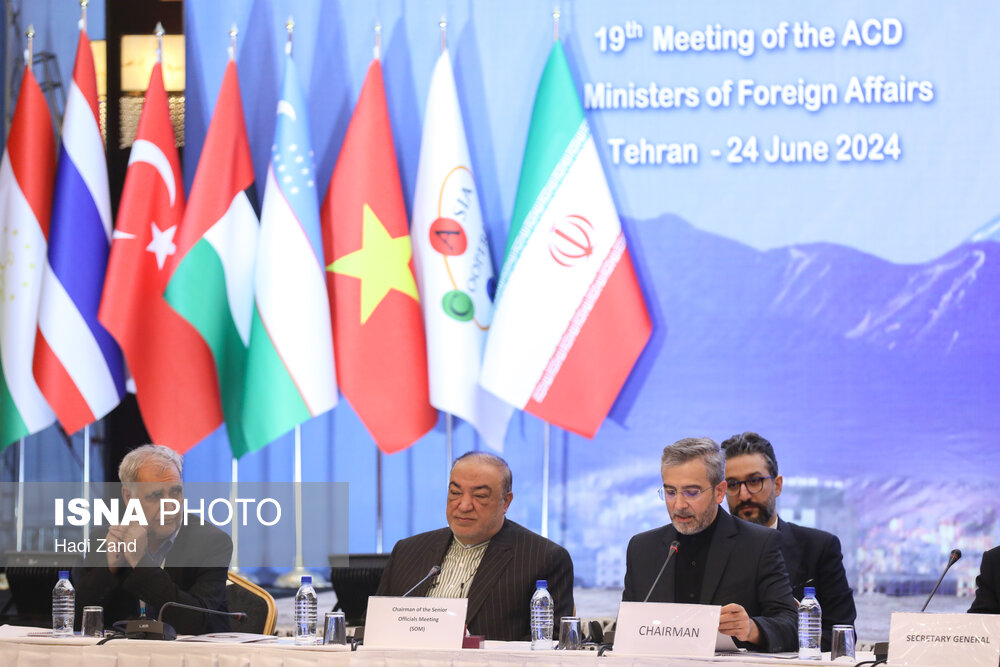 مخبر: آسیا میتواند موتور تغییراتی مثبت در روندهای جهانی باشد