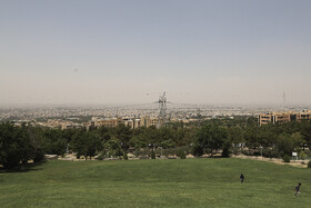 دورنمای شهر اصفهان از کوه صفه 