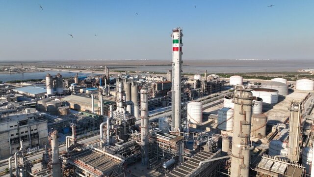 بهرهبرداری از ۱۷ طرح نفتی با سرمایه ۴ میلیارد دلاری