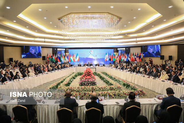 مخبر: آسیا میتواند موتور تغییراتی مثبت در روندهای جهانی باشد