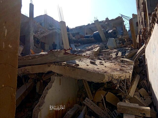 ۷۹ هزار تن؛ حجم بمبهایی که ارتش اشغالگر بر سر ساکنان غزه ریخته است ۷۹ هزار تن؛ حجم بمبهایی که ارتش اشغالگر بر سر ساکنان غزه ریخته است
