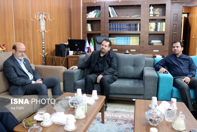 آماده همکاری و حمایت از جهاددانشگاهی هستیم