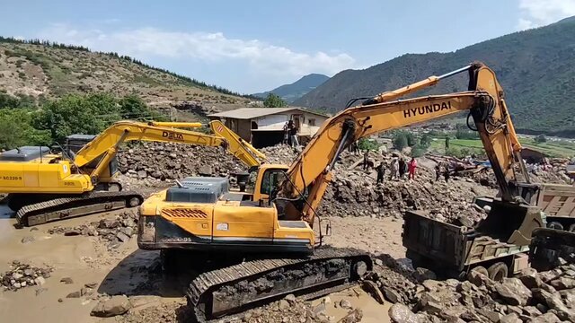 محور فیروزکوه به سمت سوادکوه و بالعکس تا اطلاع ثانوی مسدود است محور فیروزکوه به سمت سوادکوه و بالعکس تا اطلاع ثانوی مسدود است