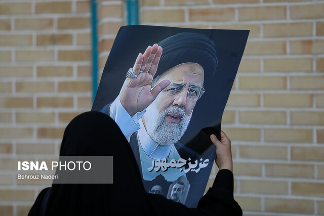 برگزاری میزخدمت به یاد شهدای خدمت