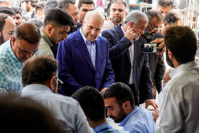 حضور محمدباقر قالیباف در انتخابات چهاردهمین دوره ریاست‌جمهوری - حرم عبدالعظيم الحسنی (ع)
