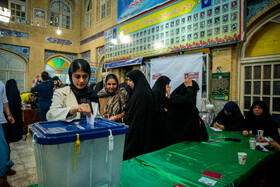 انتخابات چهاردهمین دوره ریاست‌جمهوری در تهران - مسجد لرزاده