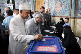 انتخابات چهاردهمین دوره ریاست‌جمهوری در تهران - ٢