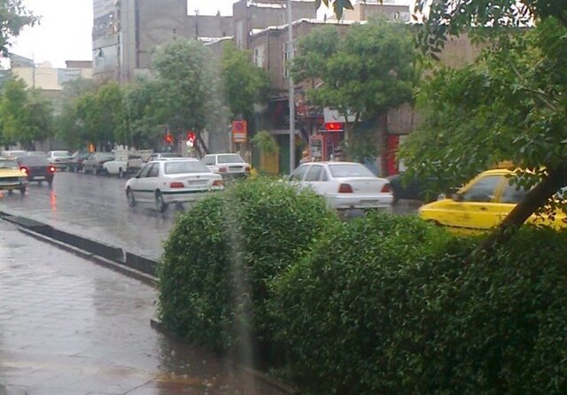 پیش‌بینی بارش خفیف باران در اردبیل