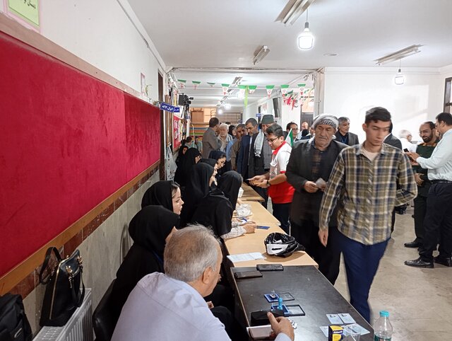 ۳۵ شعبه ثبت احوال و دفتر پیشخوان ایلام آماده صدور شناسنامه آنی است ۳۵ شعبه ثبت احوال و دفتر پیشخوان ایلام آماده صدور شناسنامه آنی است