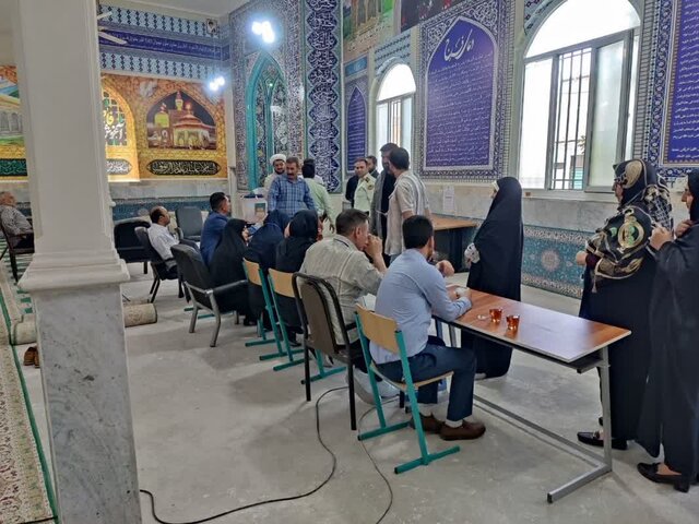 حضور مردم شهرستانهای غرب استان تهران پای صندوقهای رأی