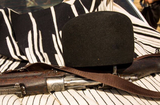 منظومه نقشها و رنگها در لباسهایی با رد پای خورشید!