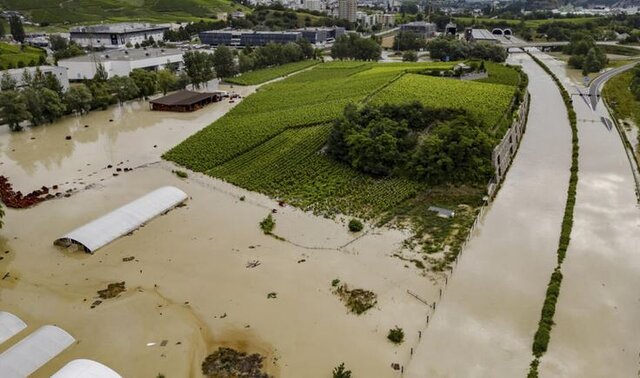 طوفان اخیر عامل سیل و رانش زمین در مناطق جنوبی سوئیس بوده است - ۶ ژوئن ۲۰۲۴/ عکس: ایندیپندنت سیل و رانش زمین در جنوبشرق سوئیس+فیلم
