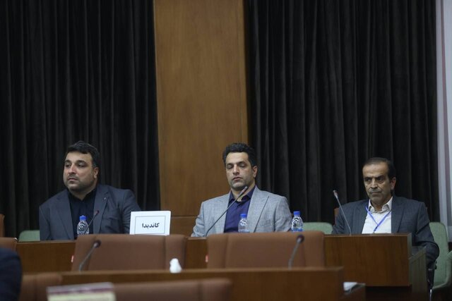 تیشهگران: به دیوان عدالت اداری شکایت میکنم تیشهگران: به دیوان عدالت اداری شکایت میکنم